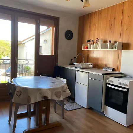 Apartment Chez Doukine, Avec Balcon A